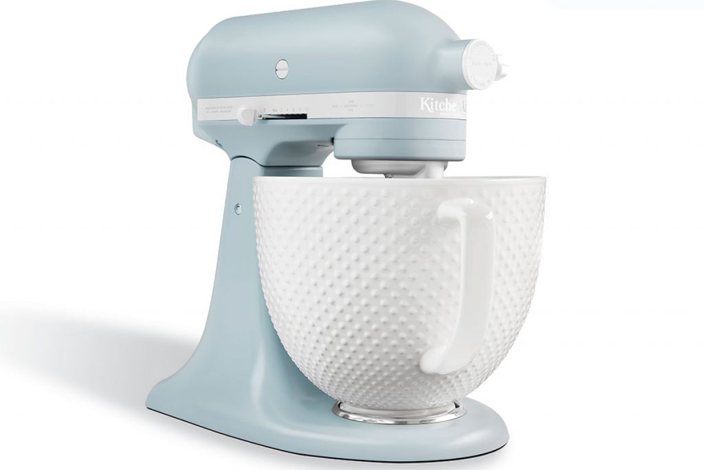 KitchenAid-100-Anniversary-Artisan-4.8L-Tilt-Head-Stand-Mixer-in-Misty-Blue_cut-out_SHADOW