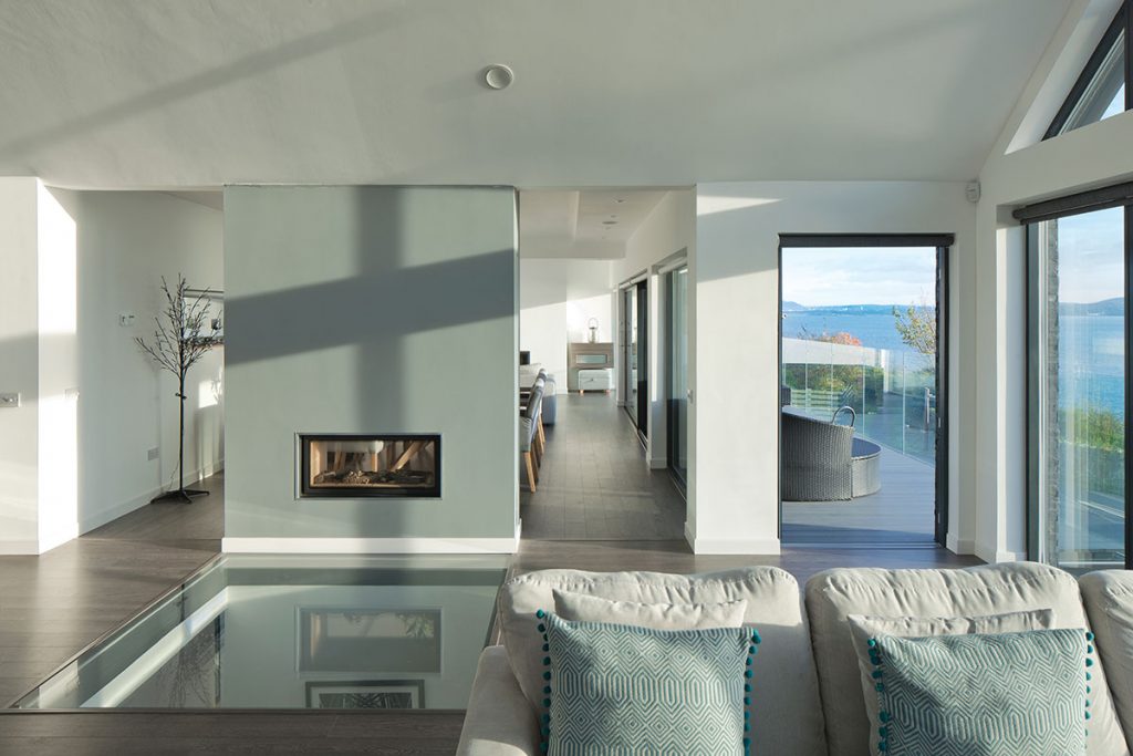 open-plan-living-room-with-glass-floor