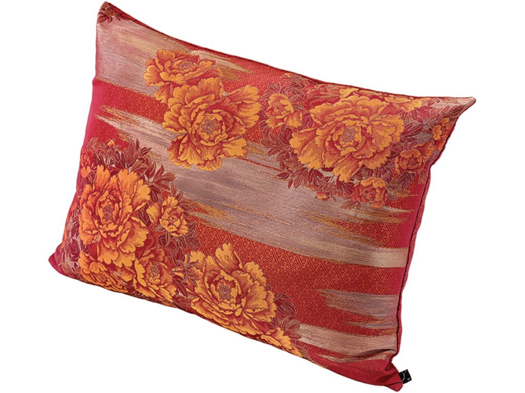 CUSHION-red-BUTTERFLY-156-70x50